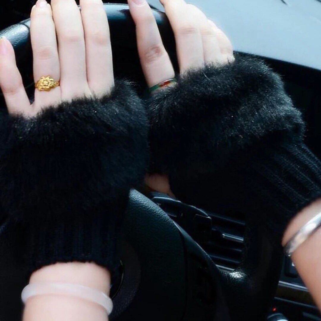 Warm Half Finger Faux Wool Soft Rabbit Furr Gloves