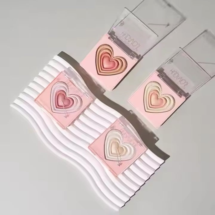 New Heart Highlighter Illuminator Face Contour & Bronzer Highlighter Kit