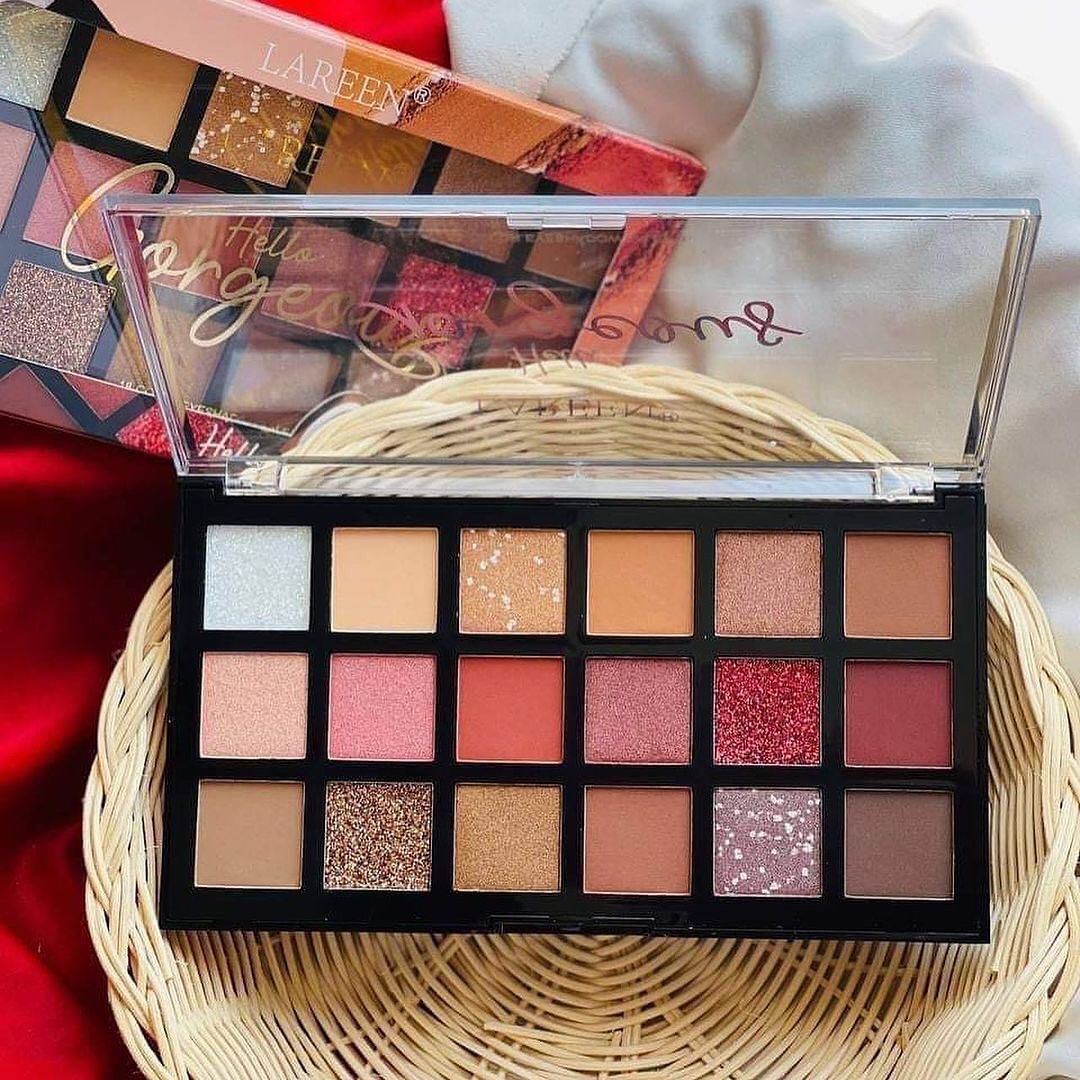 Lareen - 18 Color Hello Gorgeous Matte & Shimmer Eyeshadow Palette