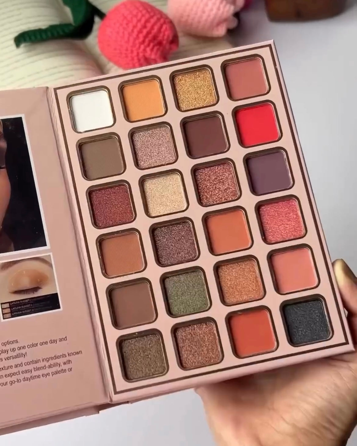 IGOODCO - 5 Layer Makeup Book Palette