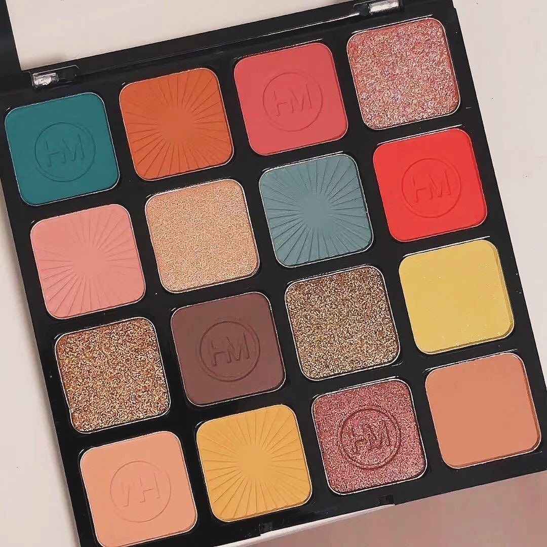 Hudamoji - 16 Color Matte & Shimmer Eyeshadow Palette