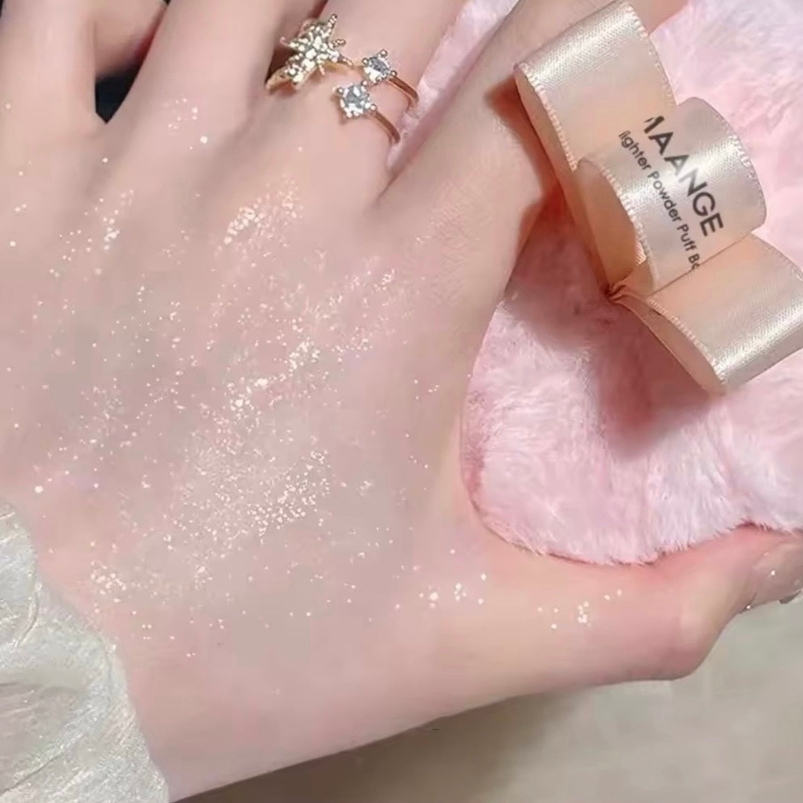 Magic Furr Body Highlighter Plush Gloss Powder