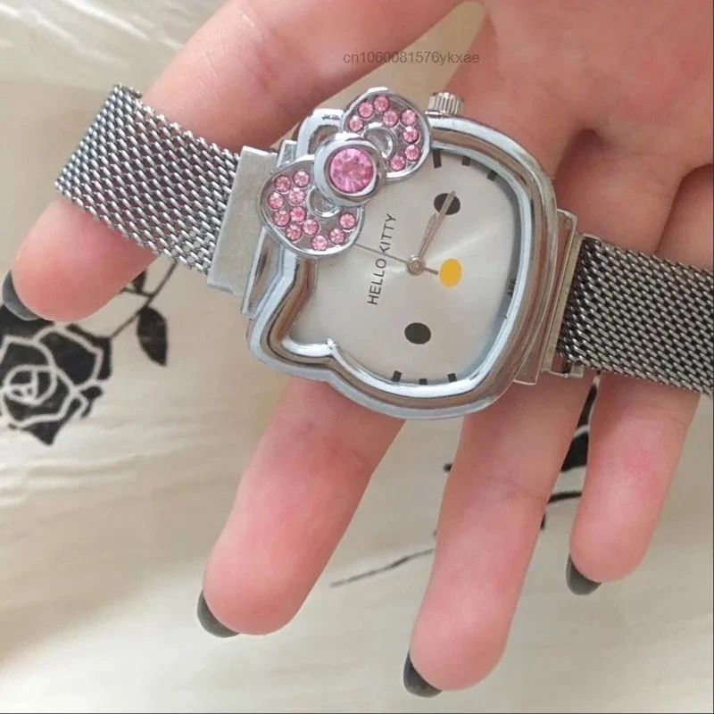 Hello Kitty Vintage Diamond Bow Watch