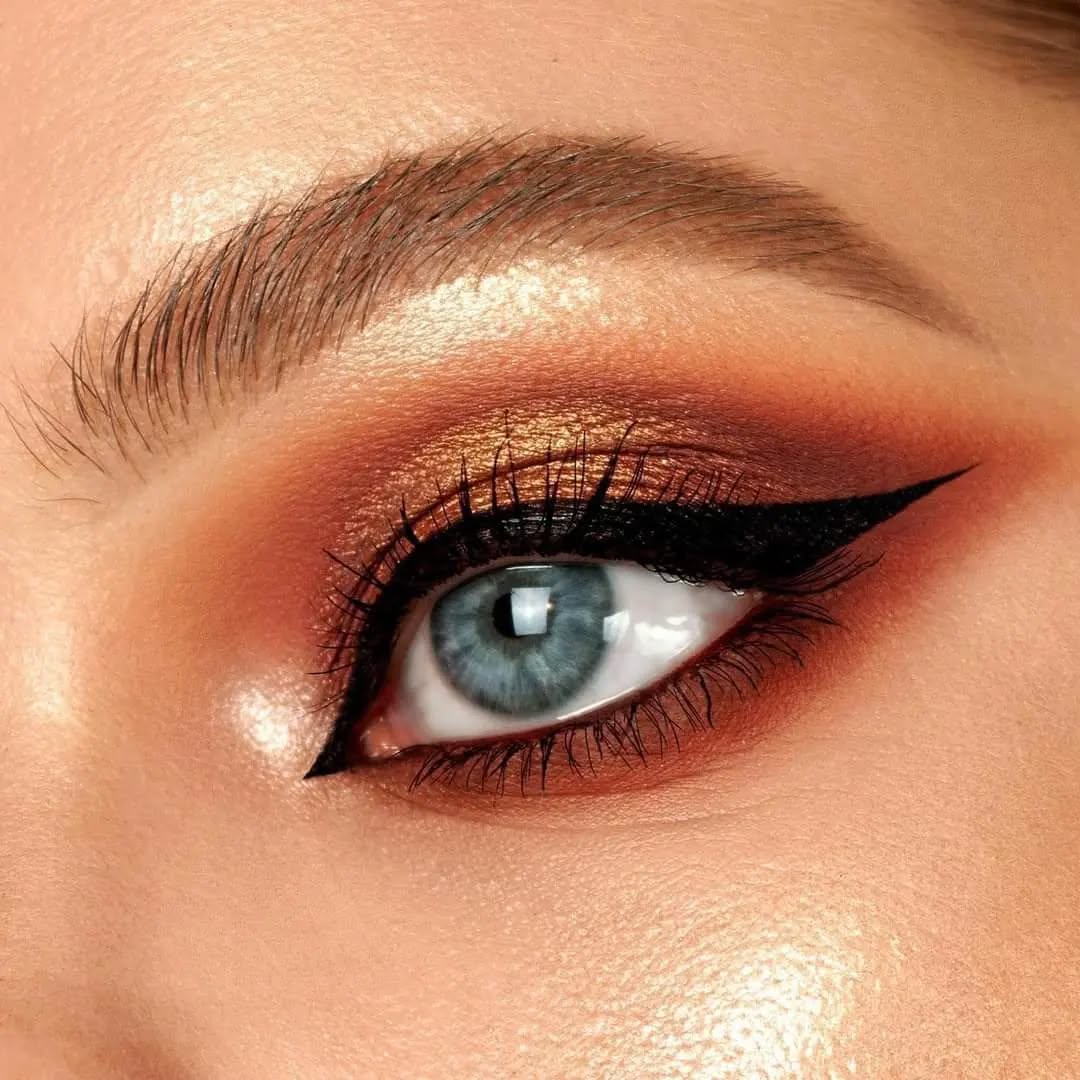 Mocallure - 3 Colors Highly Pigmented Highlighter Kit