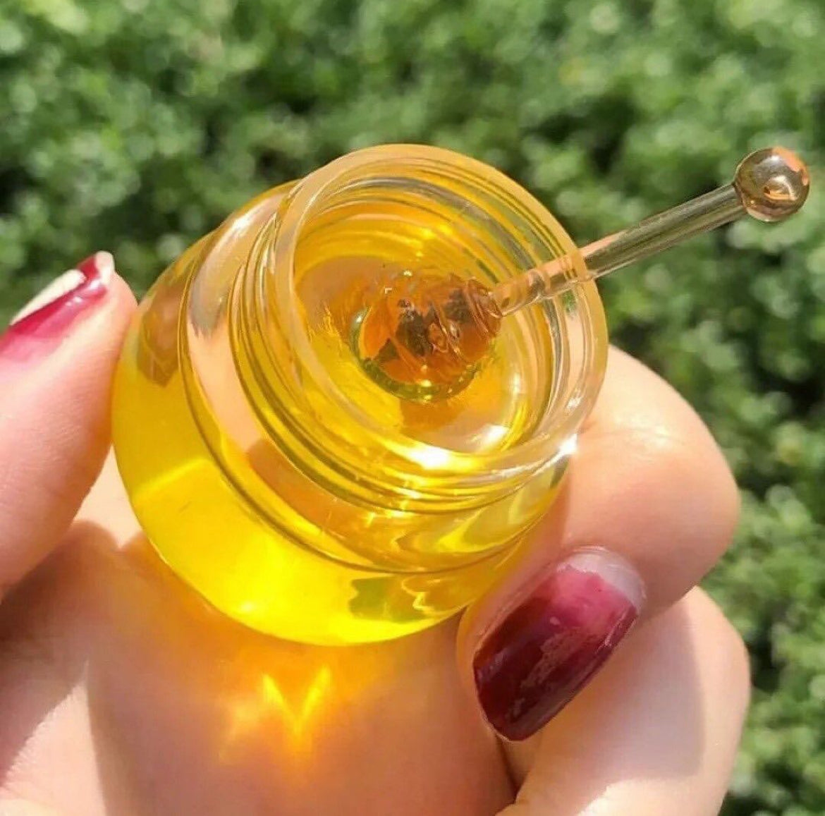 Honey Jar Moisturizing Lip Oil