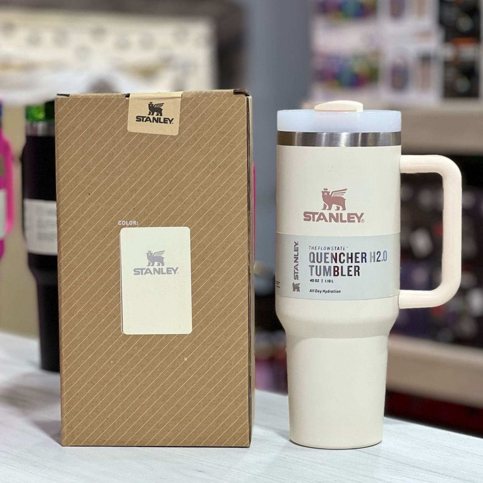 Stanley - Quencher H2.0 Tumbler 40oz - Cream