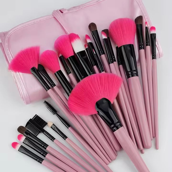 Bobbi Brown - Professional Eye Shadow Brushes with Pouch Set of 24