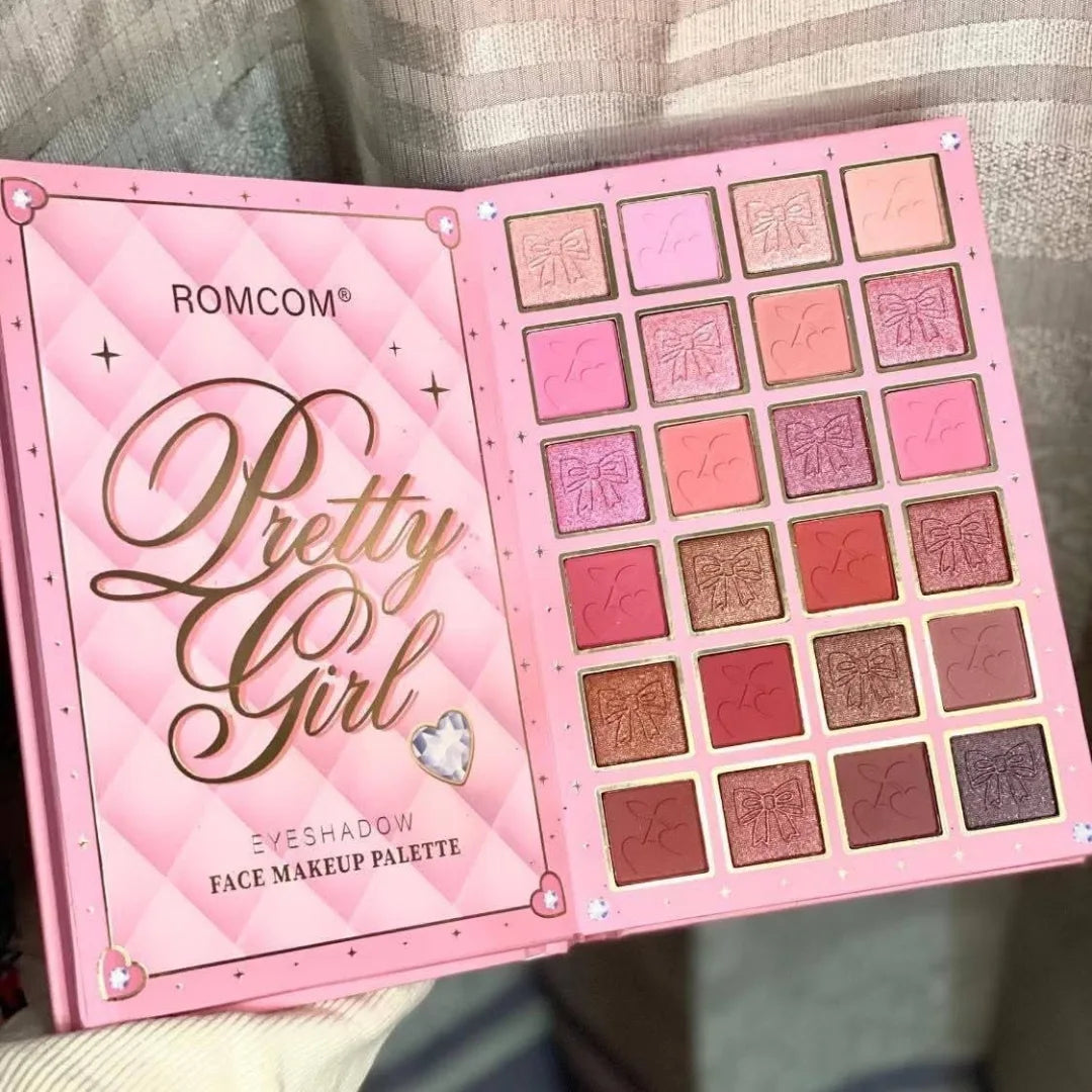 Rom Com - Dazzle Glow All in One Makeup Book