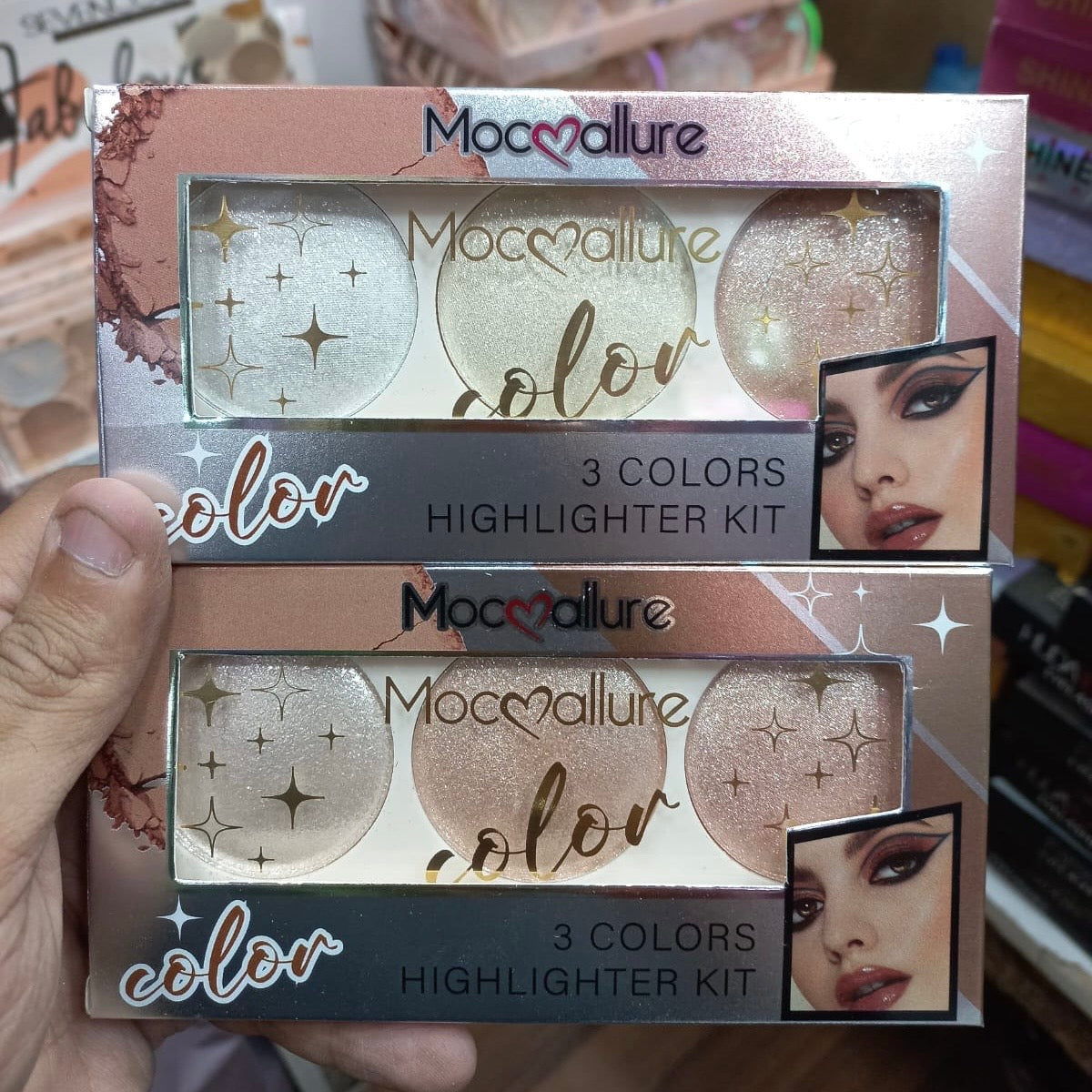 Mocallure - 3 Colors Highly Pigmented Highlighter Kit