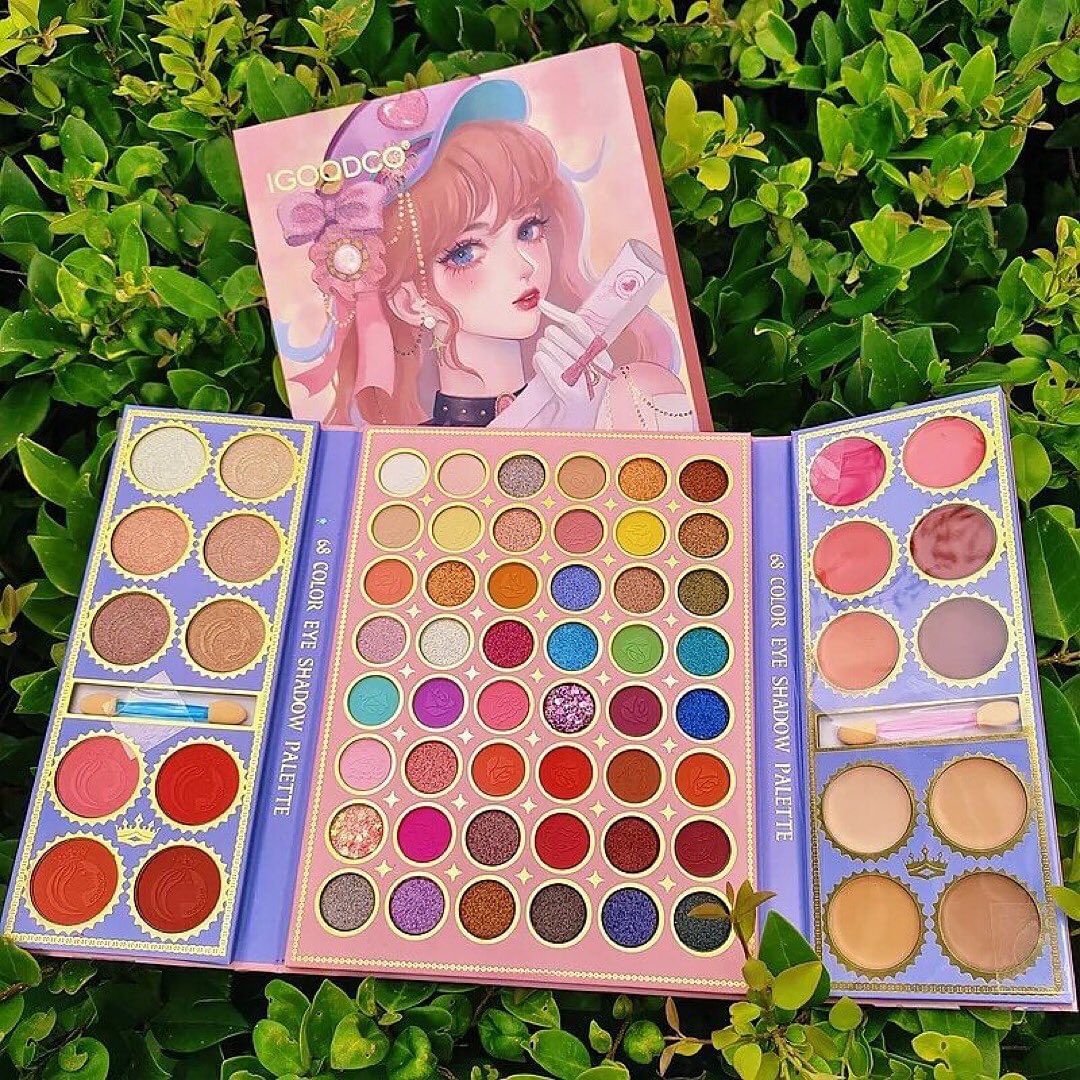 68 Colors All-in-One Makeup Palette with Puff Sticks