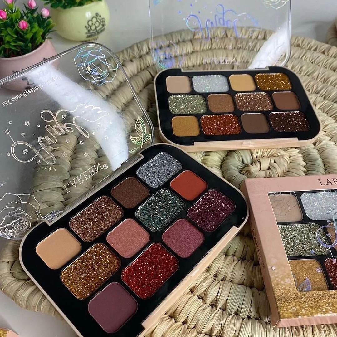 Lareen - 12 Color Matte & Glitter Eyeshadow Palette