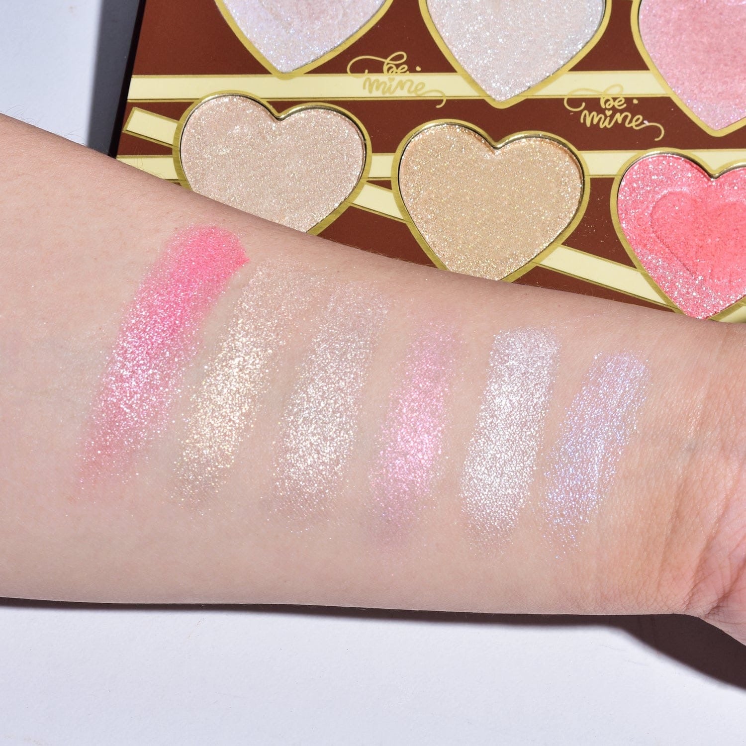 Kevin & Coco - 6 Color Heart Highlighter Illuminator Face Kit