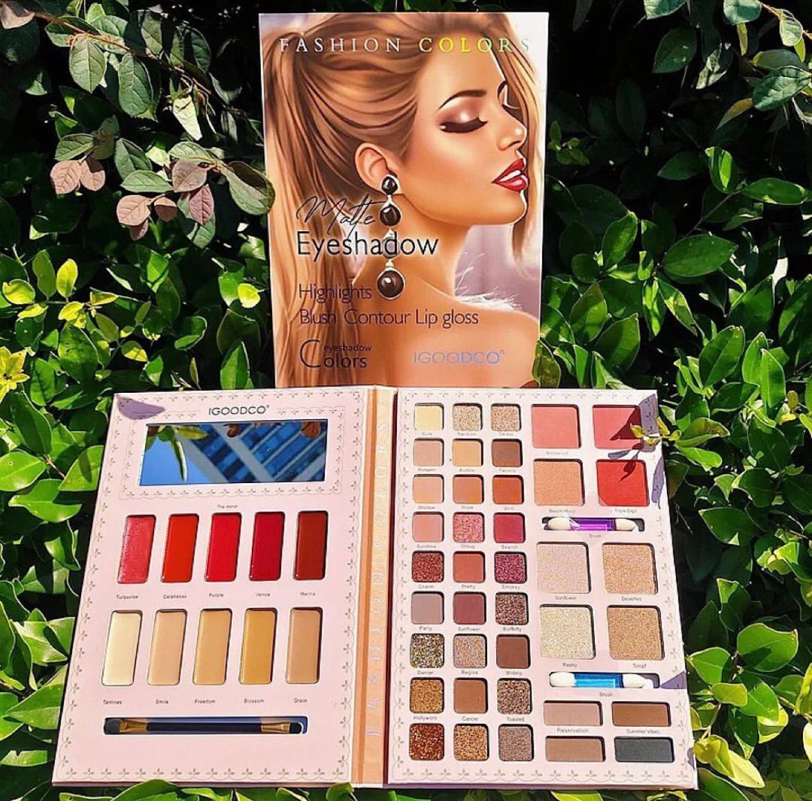 IGOODCO - 49 Color Bold Makeup Book