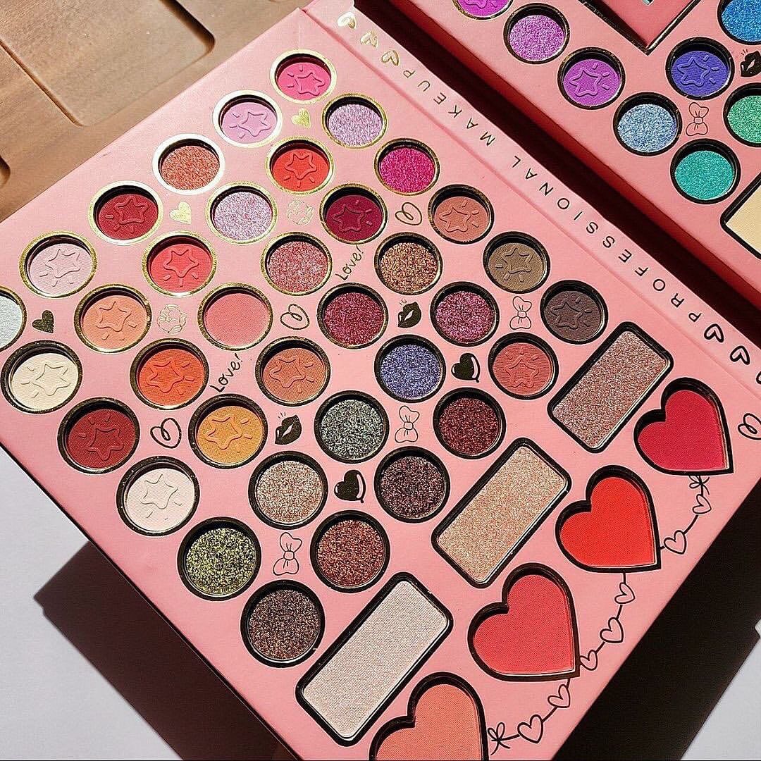 IGOODCO - 70 Colors Scary Girl Makeup Book Palette