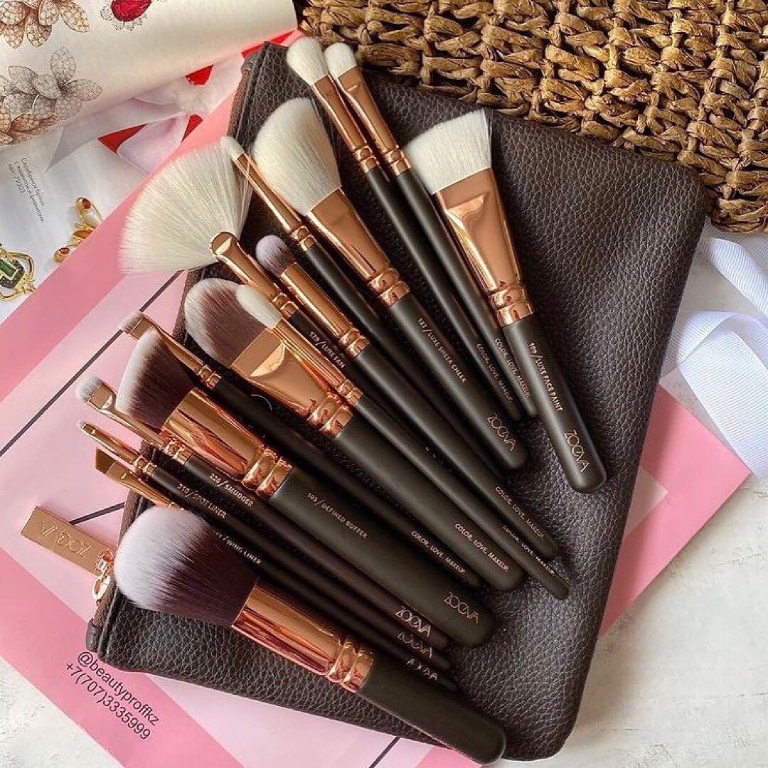 Zoeva - The Artist Makeup Brushes Set of 15