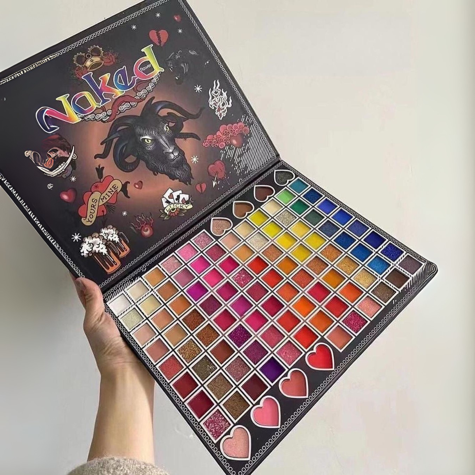 Naked Yours Mine 104 Color Eyeshadow Palette