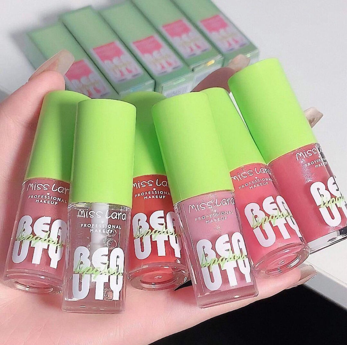 Miss Lara - Shiny Crystal Jelly Plumping Lip Oil