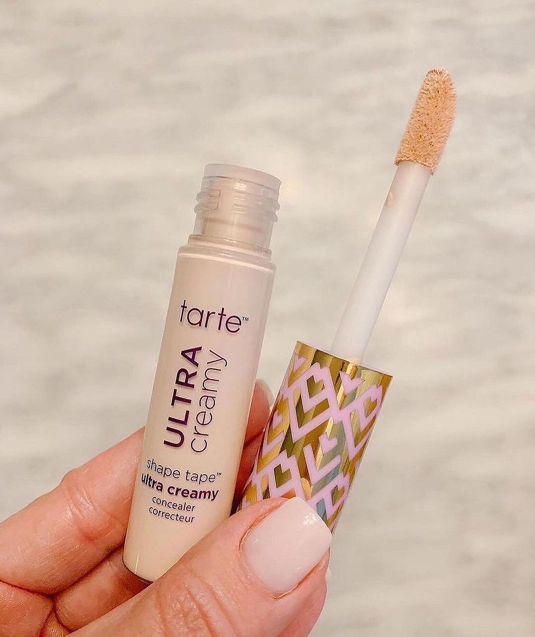 Tarte - Ultra Creamy Pore Erasing Concealer