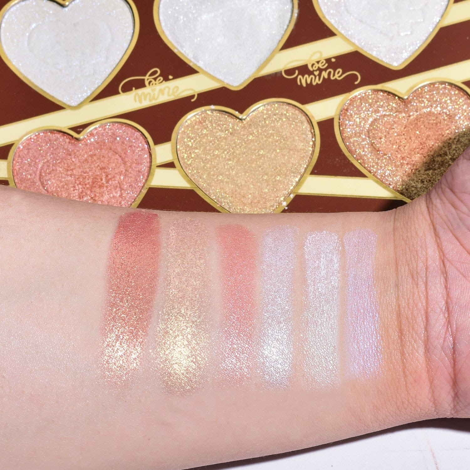 Kevin & Coco - 6 Color Heart Highlighter Illuminator Face Kit