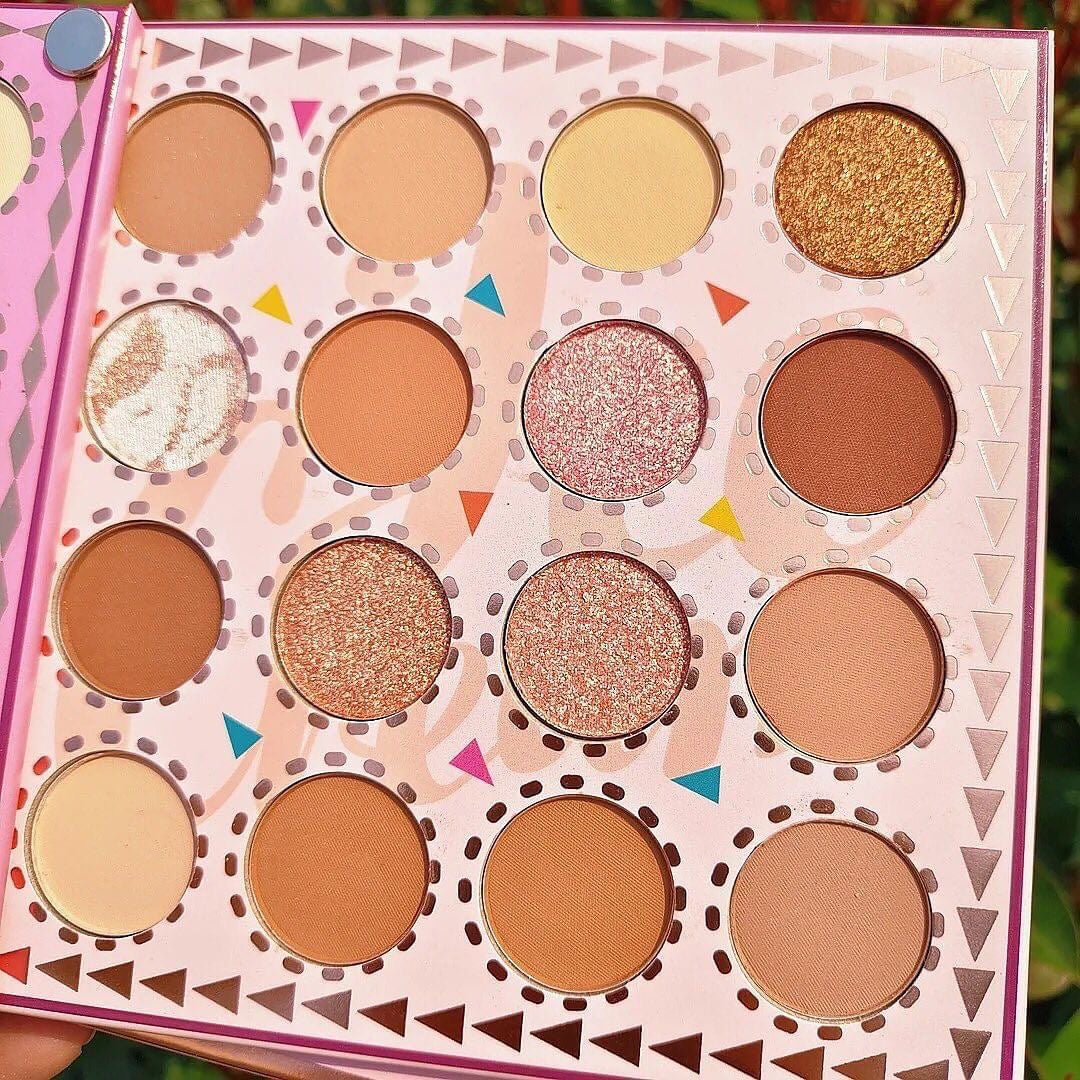 Hudamoji - 40 Color Delicious Candy Makeup Palette