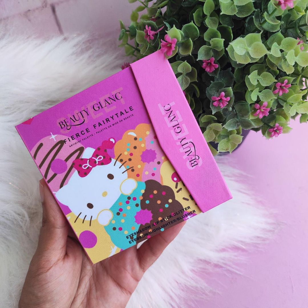 Cutest Eyeshadow Highlighter Blusher Makeup Palette