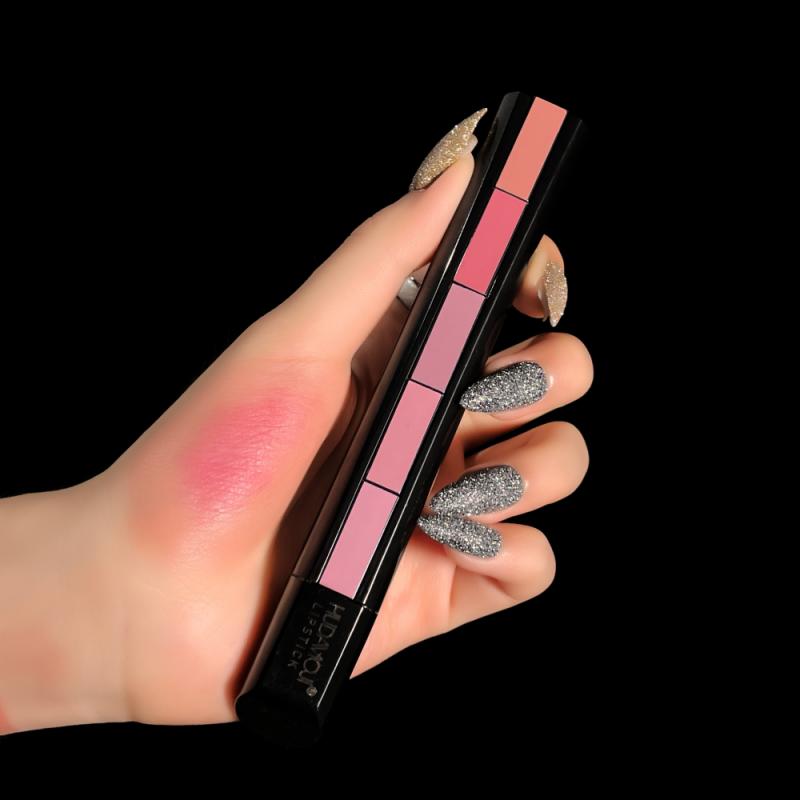 HUDA Fab 5 Matte Finish 5 in 1 Lipstick