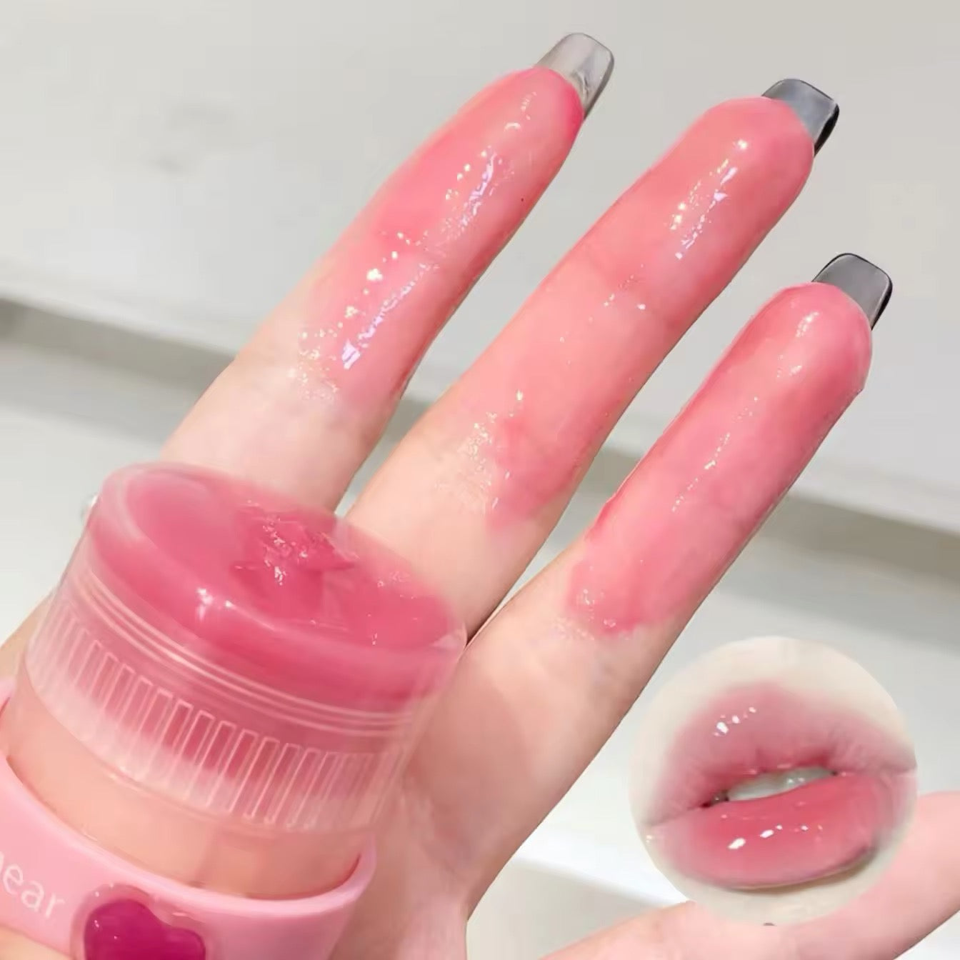 Beauty Model - Rotating Jelly Tinted Lip Balm