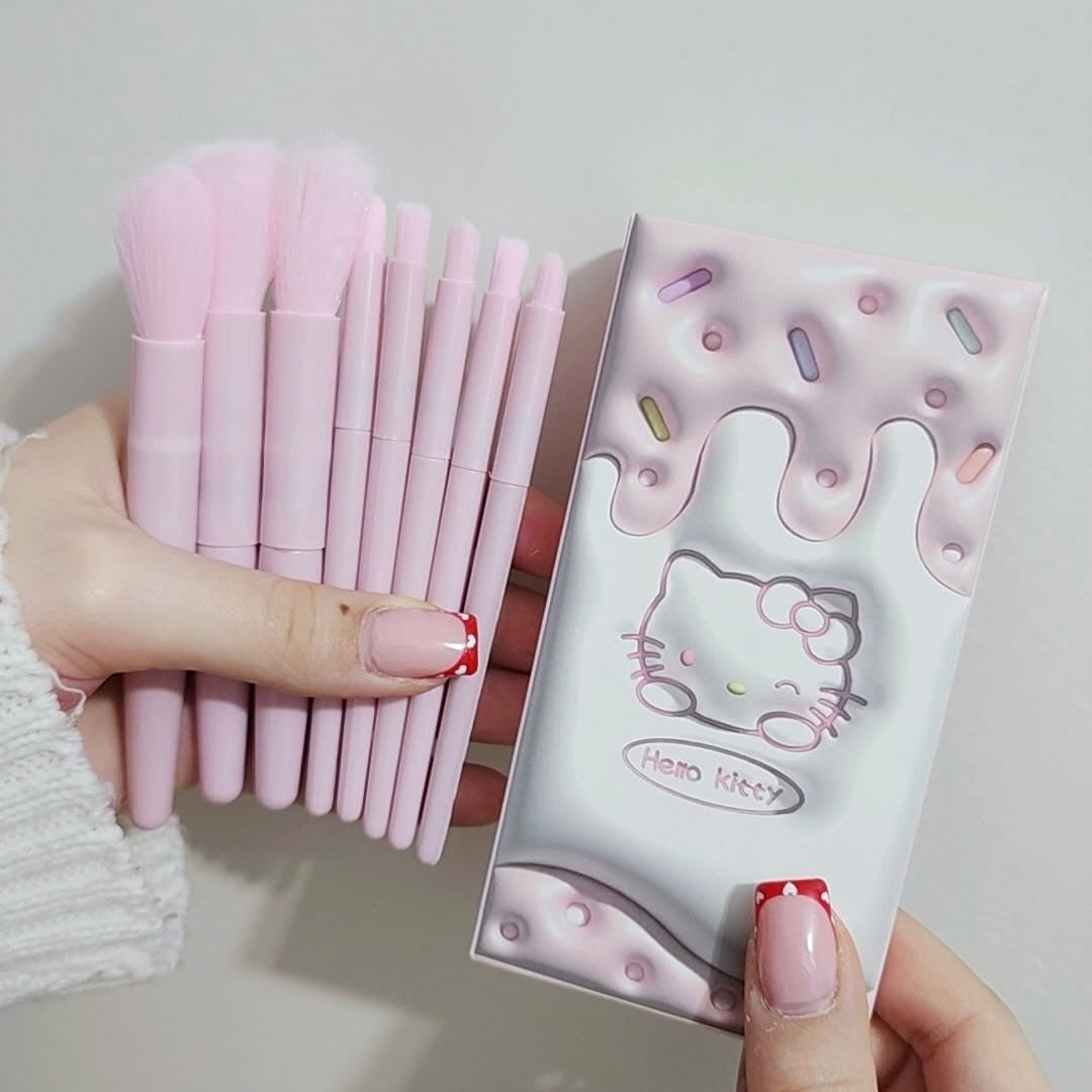 8pcs Mini Cartoon Travel Soft Fluffy Makeup Brushes Set