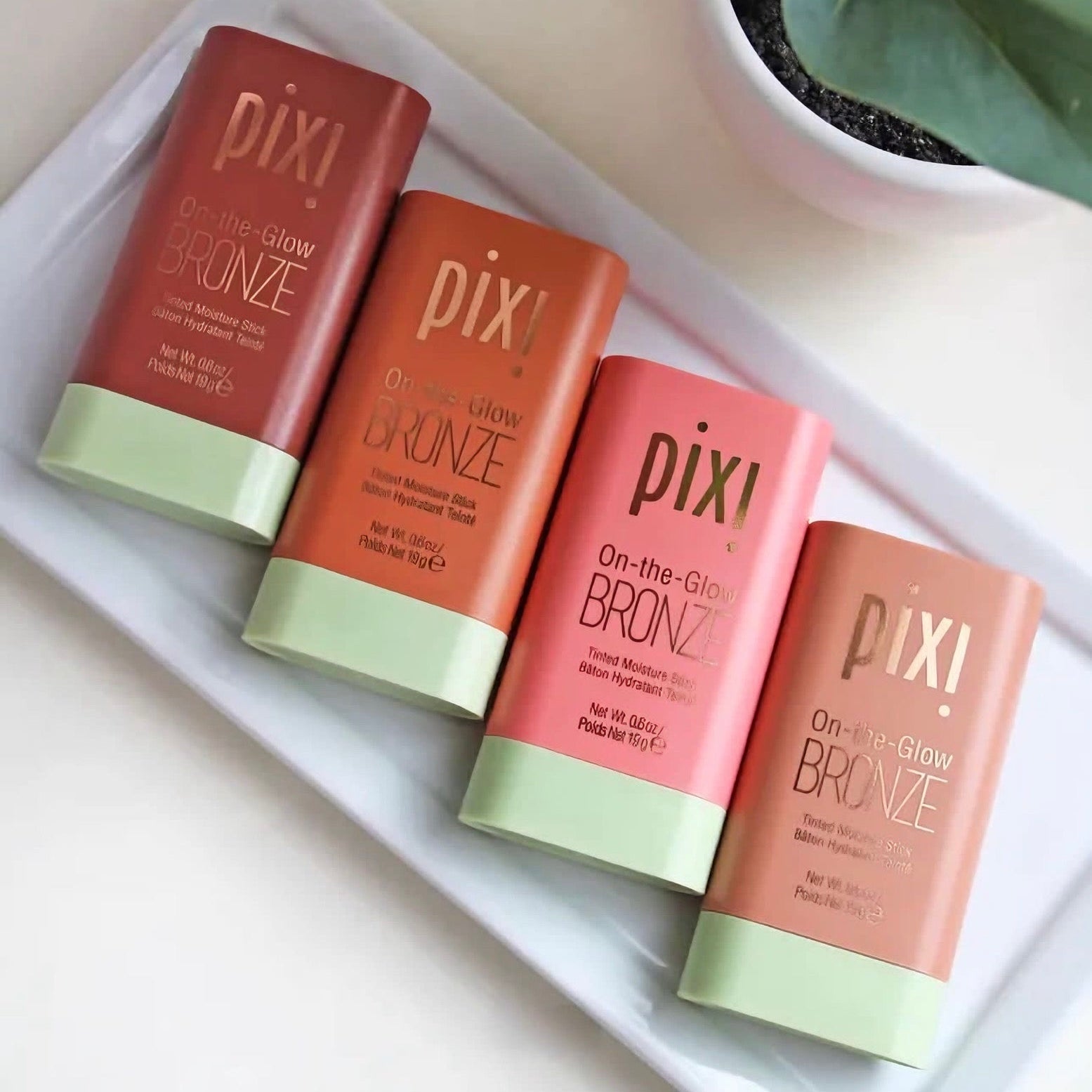 Pixi - On-the-Glow Bronze Stick