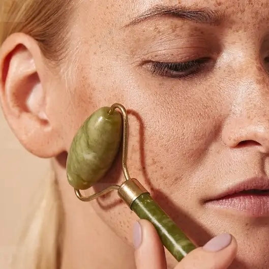 Facial Beauty - Jade Roller Natural Massager Tool
