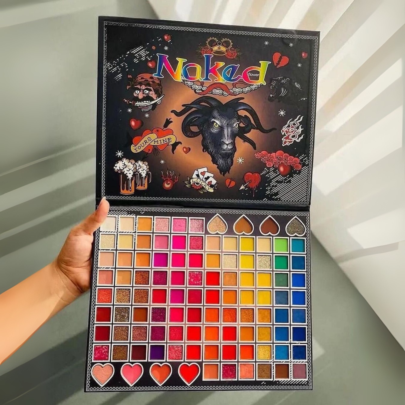 Naked Yours Mine 104 Color Eyeshadow Palette