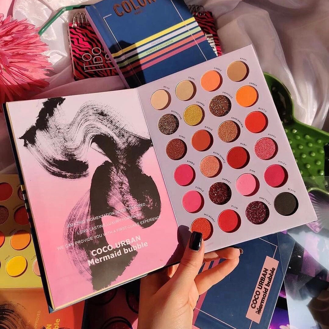 Coco Urban - 3 Layer Professional Makeup Book