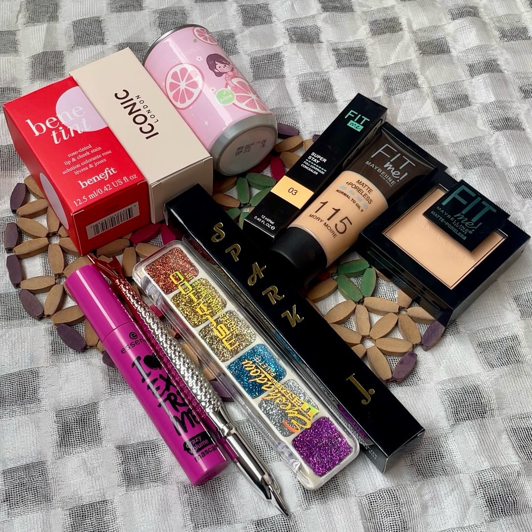 10 in 1 Glow Up Budget Makeup Deal