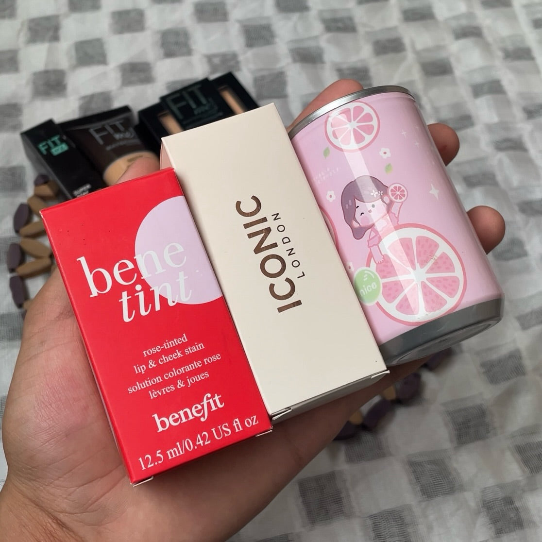 10 in 1 Glow Up Budget Makeup Deal