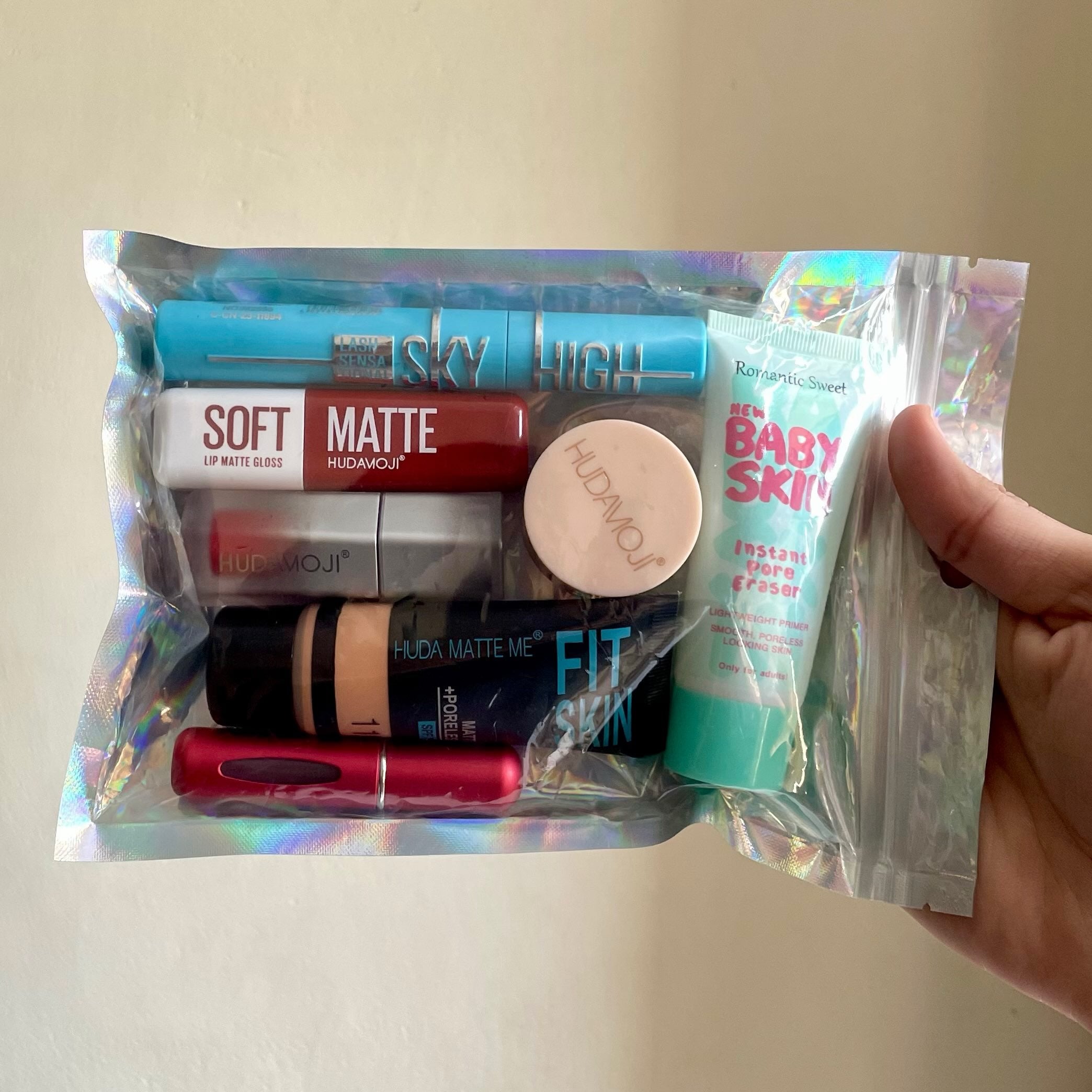 7 in 1 Student Beauty Hamper 03