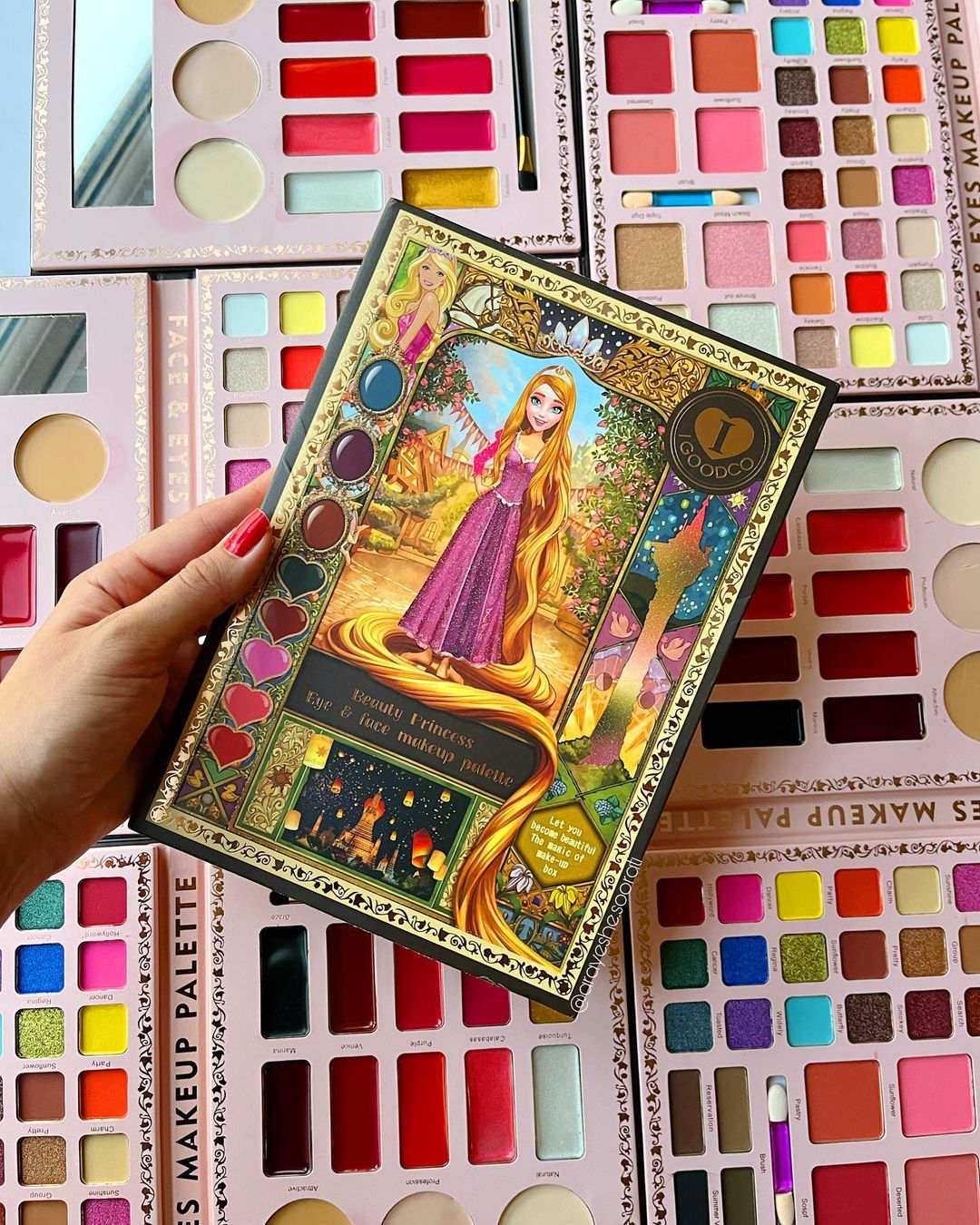 52 Colors All-in-One Butterfly Pattern Makeup Kit