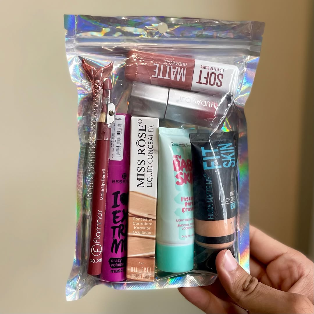 8 in 1 Student Beauty Hamper 05