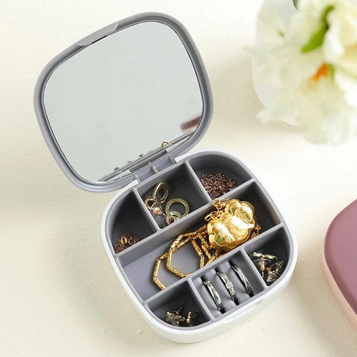 Portable Mini Jewelry Storage Box Storage Earrings Necklace Ring Jewelry Travel Box
