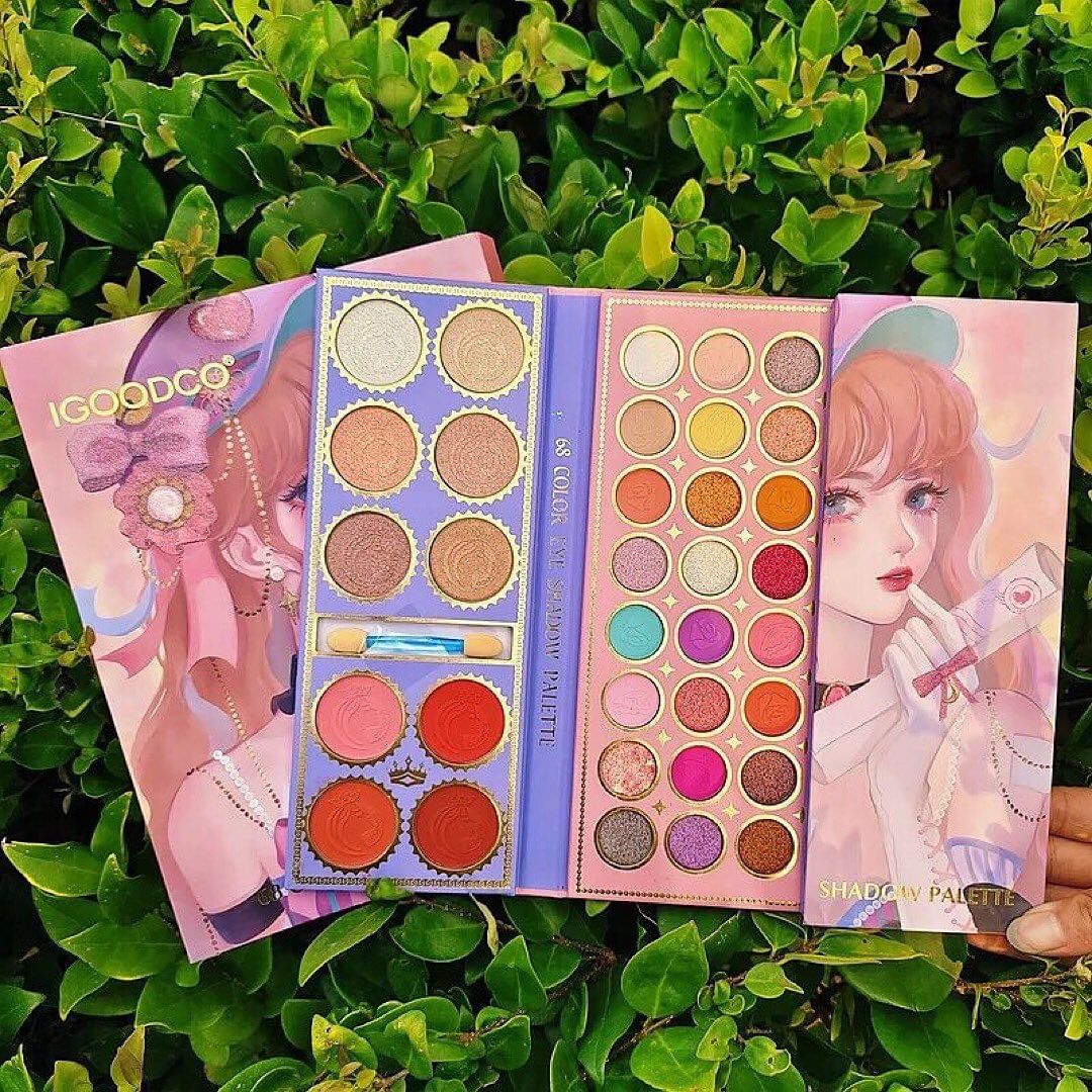 68 Colors All-in-One Makeup Palette with Puff Sticks