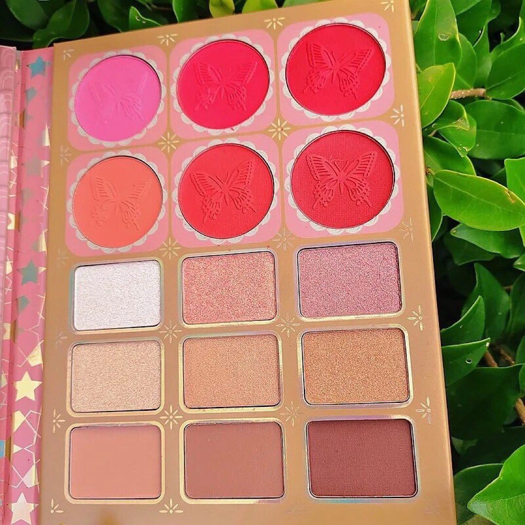 IGOODCO - 97 Color Pearly Makeup Book Palette